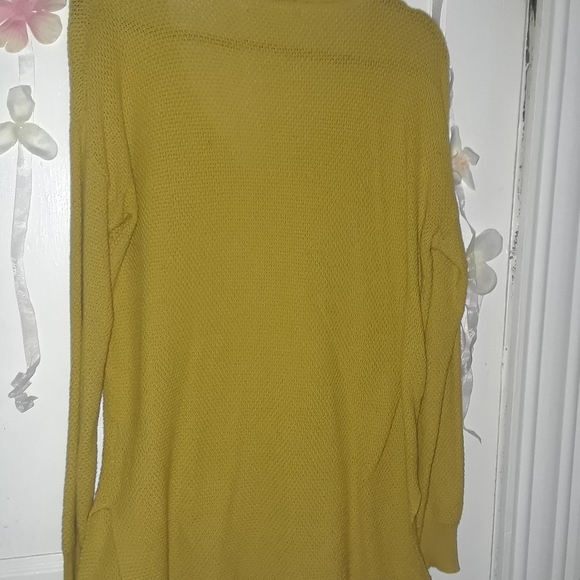 Ellison knitted pullover in gold (m) - Picture 4 of 8